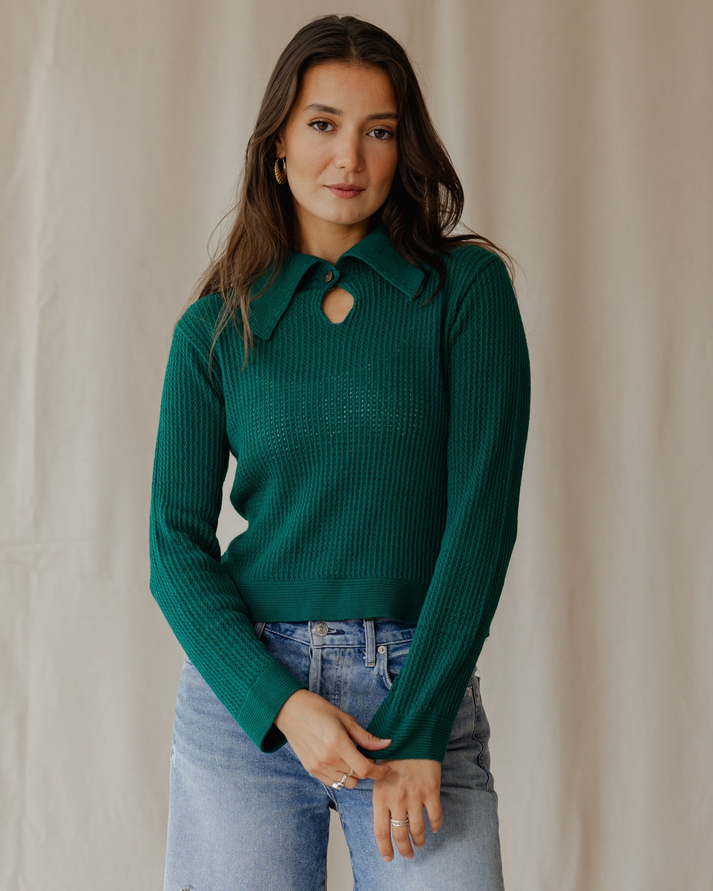 Il maglione estivo in verde acqua