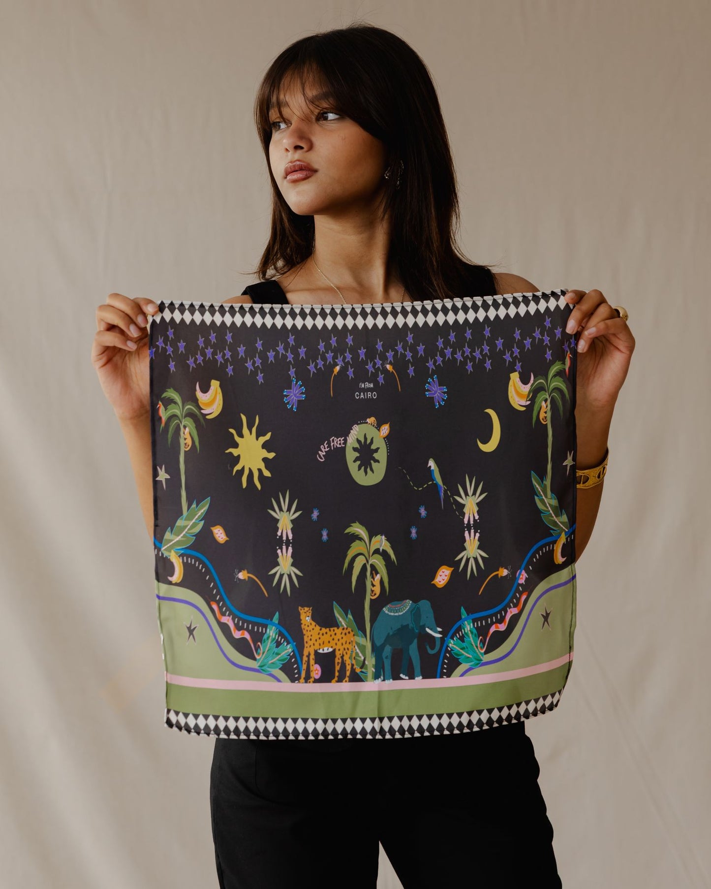 Cachecol Wilderness Lover Preto