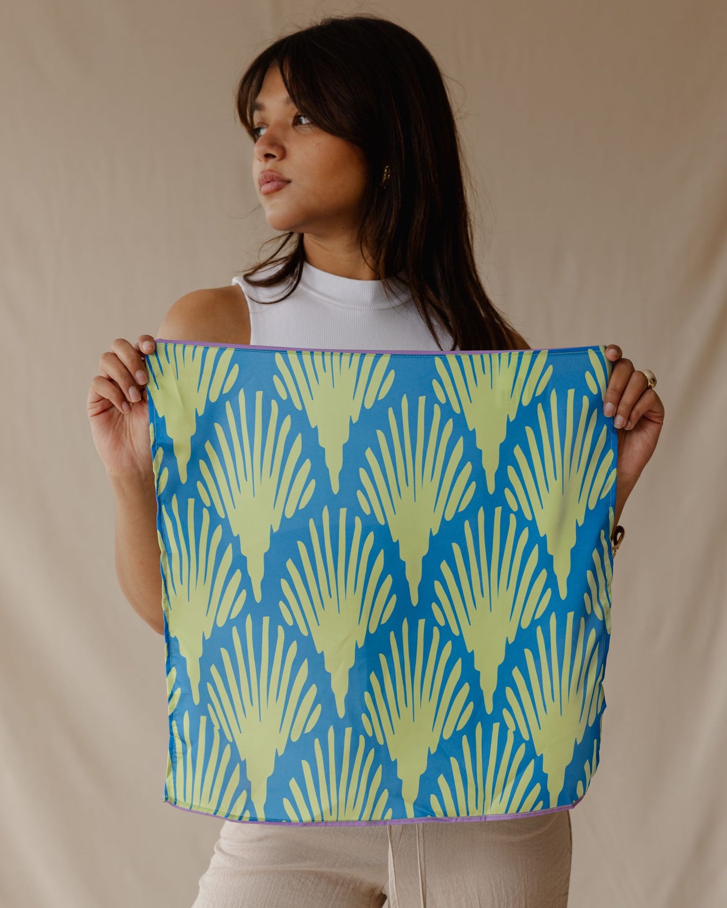 Shells Scarf Bright Green X Blue