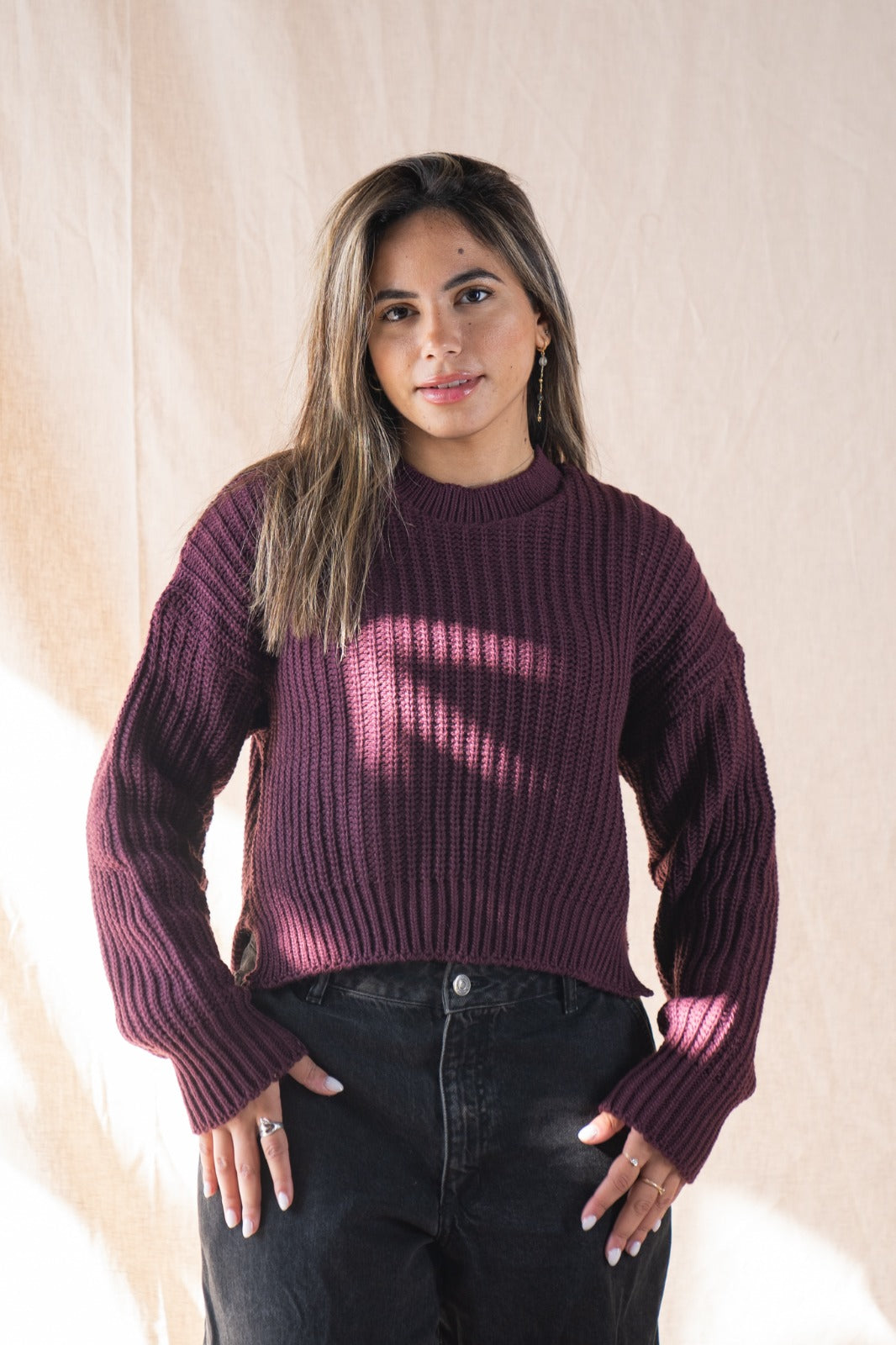 Maglione corto lavorato a maglia in bordeaux