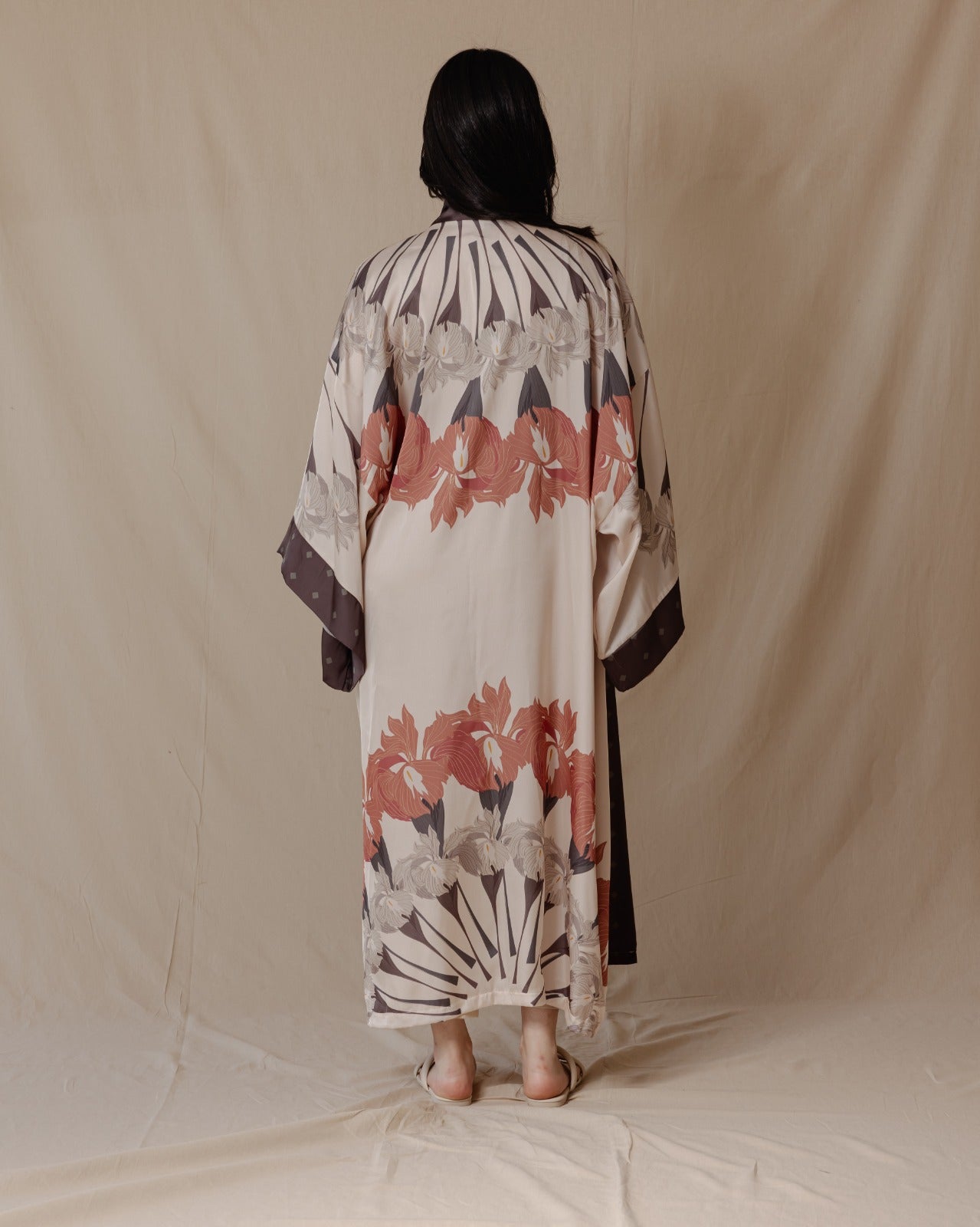 Kimono Satiné Lilly Garden Pêche Clair