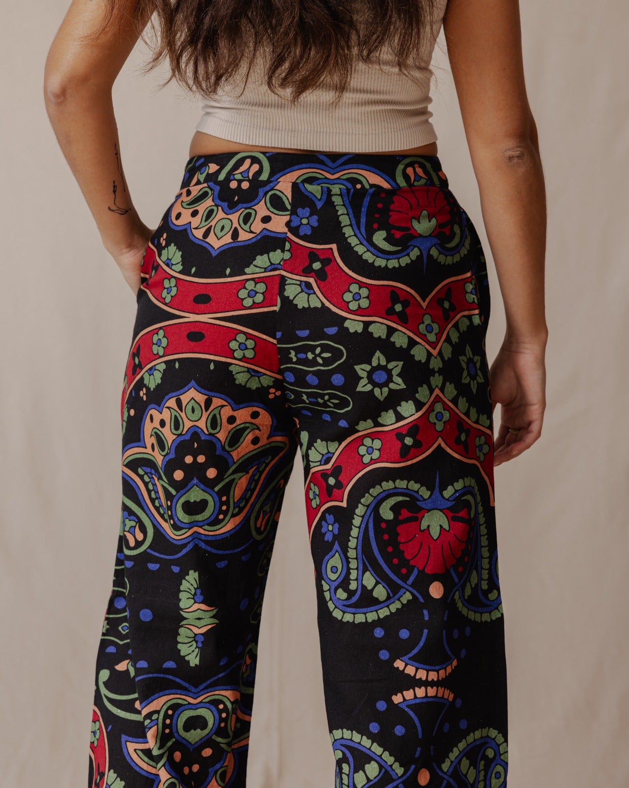 Pantaloni in lino fresia