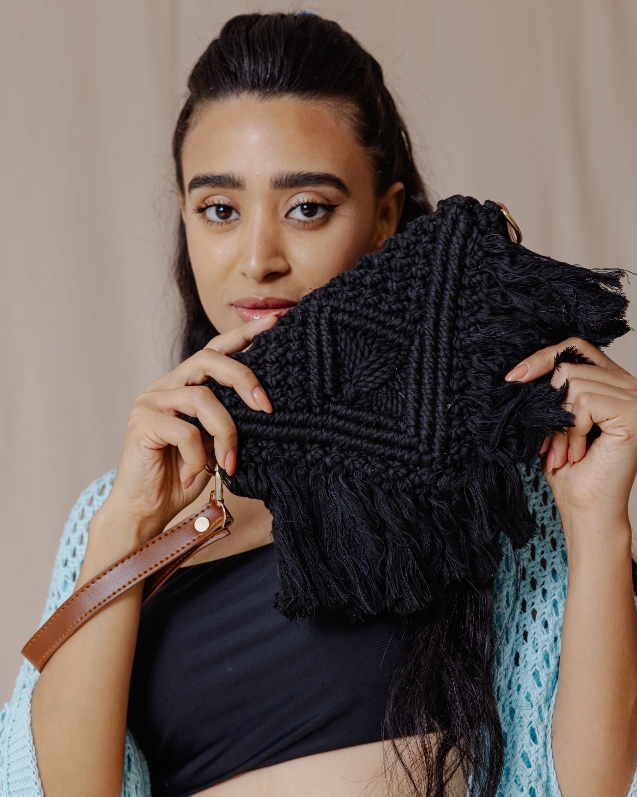Gaia Macrame Clutch Nero