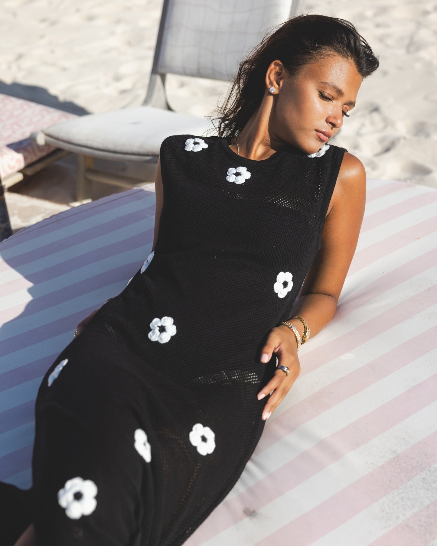 Black Daisy Drift Dress