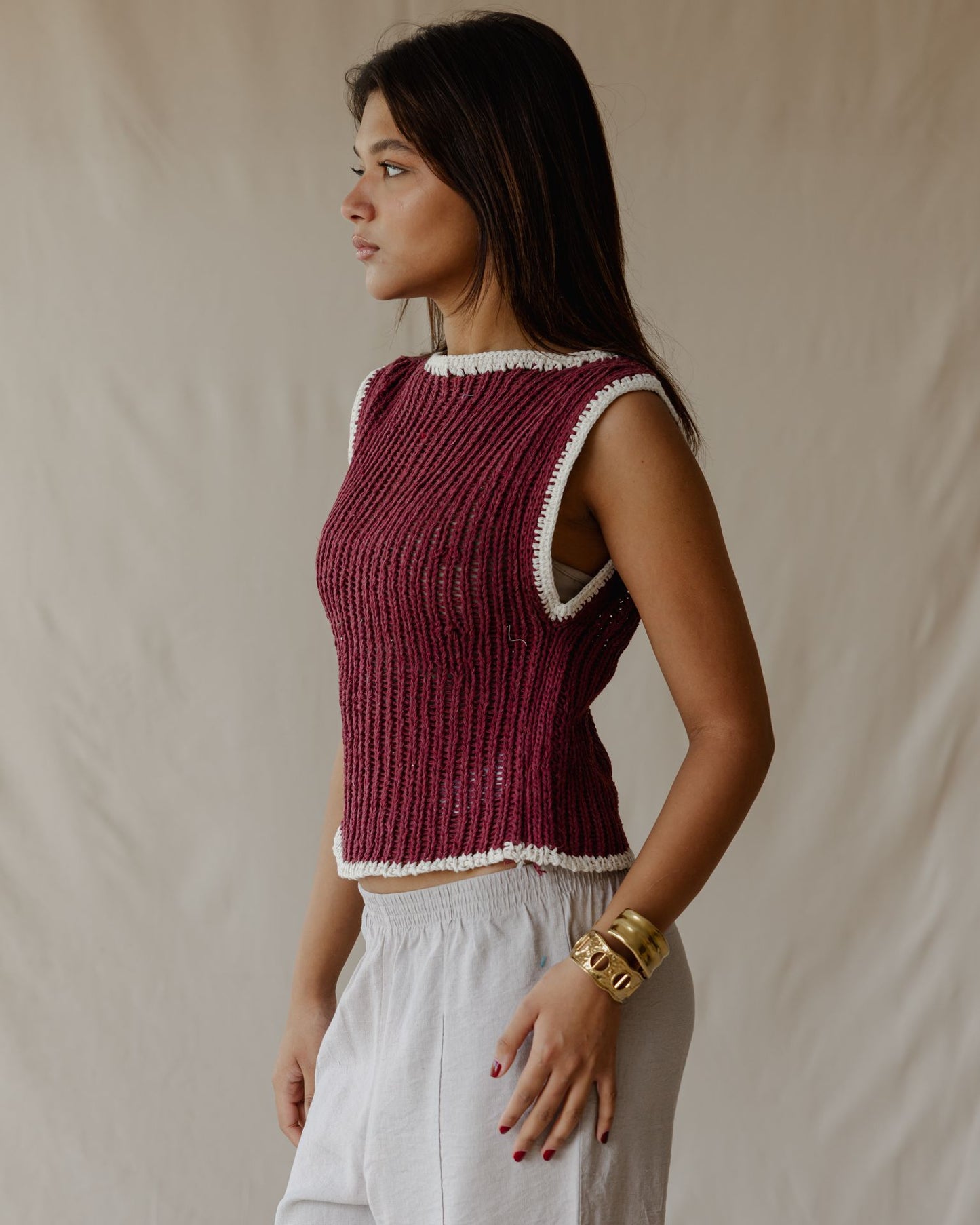 Haut en crochet contrasté bordeaux