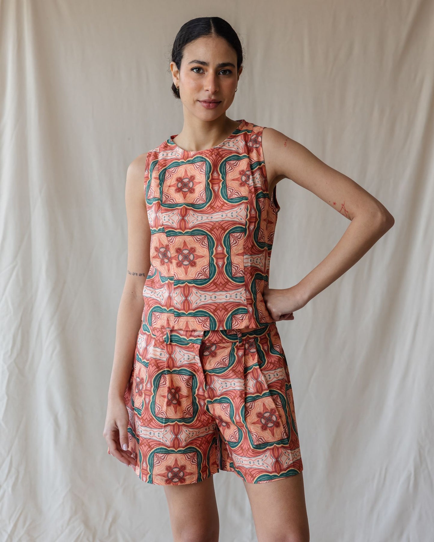 Terracotta Tiles Linen Set