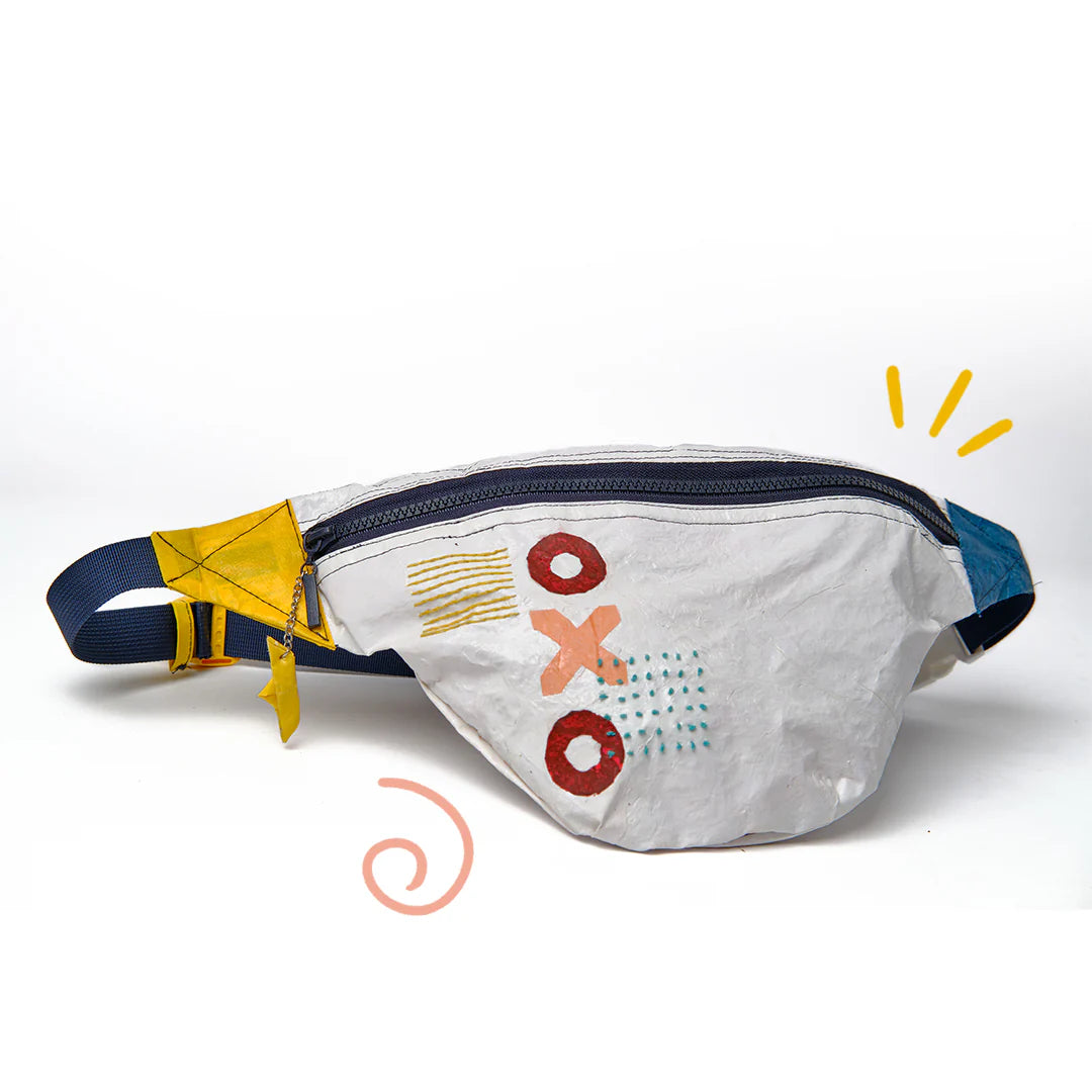 Bolso de Cintura Bordado