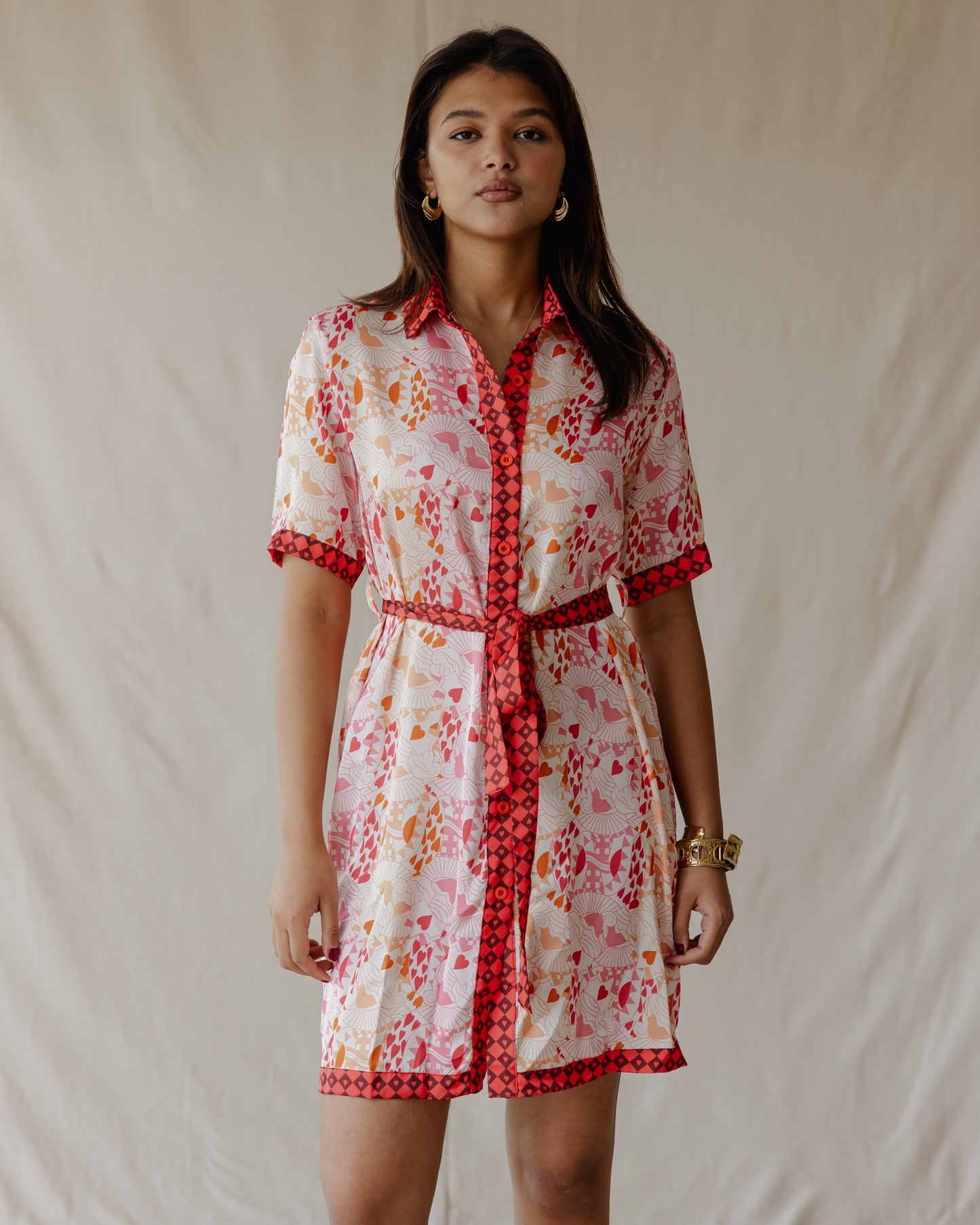 Abito-camicia in raso Regina di Cuori