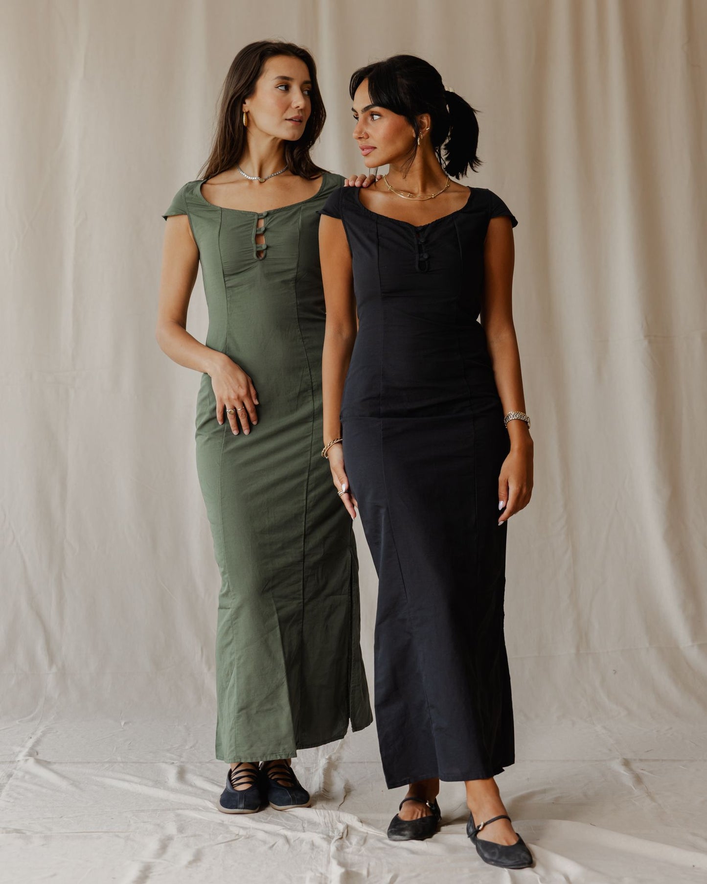 Linéa Grace Olive Dress