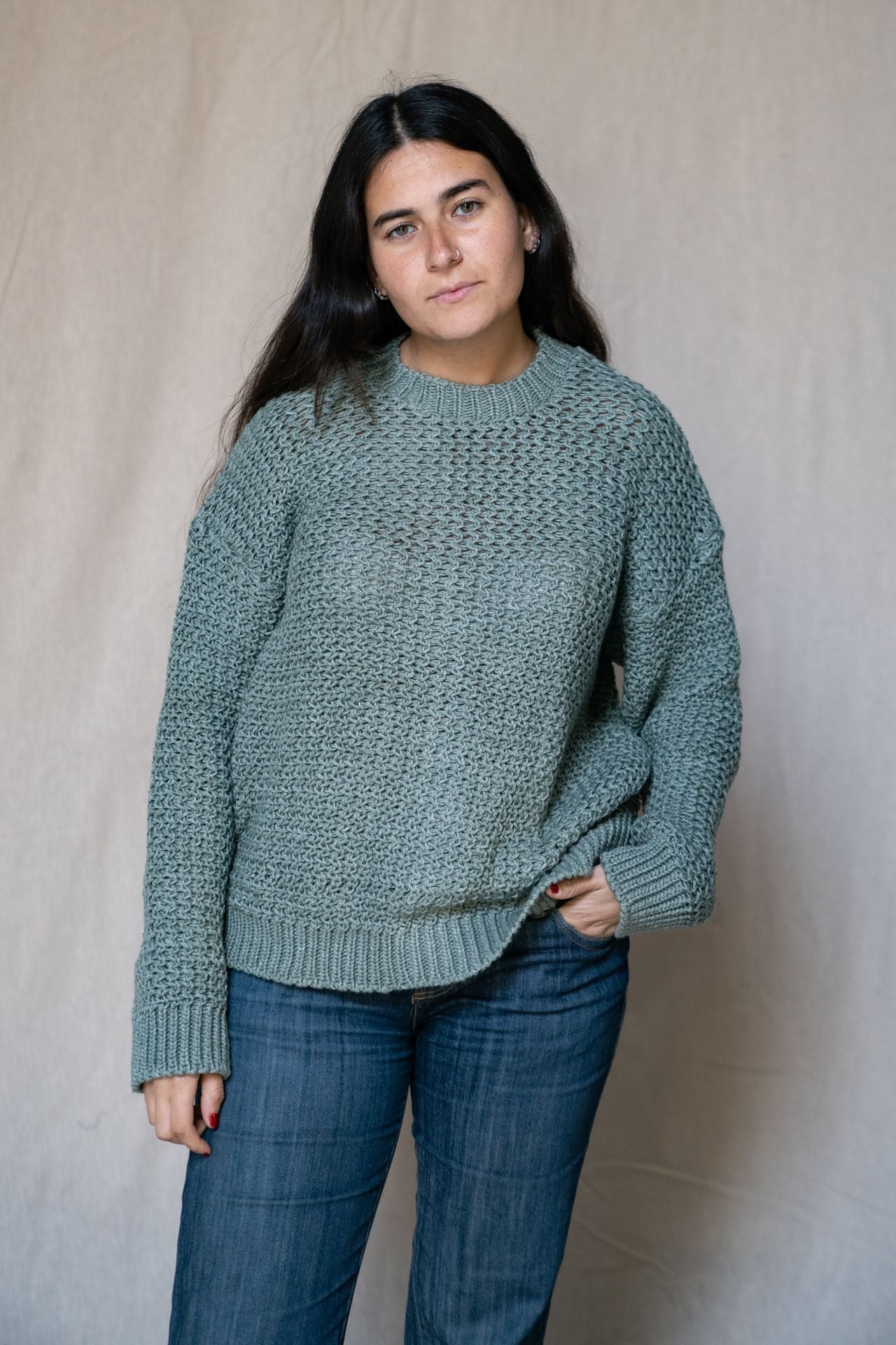 Maglione lavorato a maglia in grigio verdastro