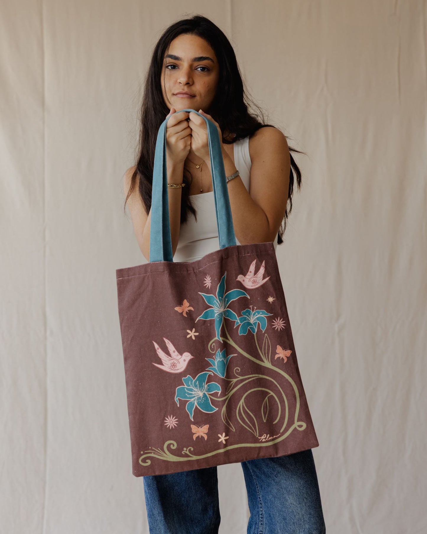 Bolsa Tote Morning Lilies en Burdeos
