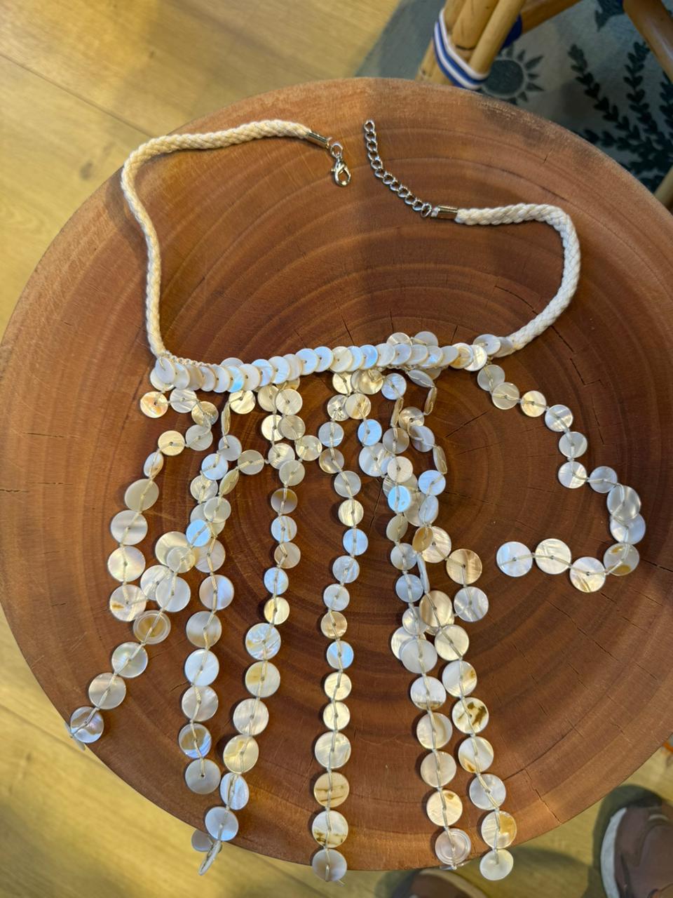 Collar Shell Drops