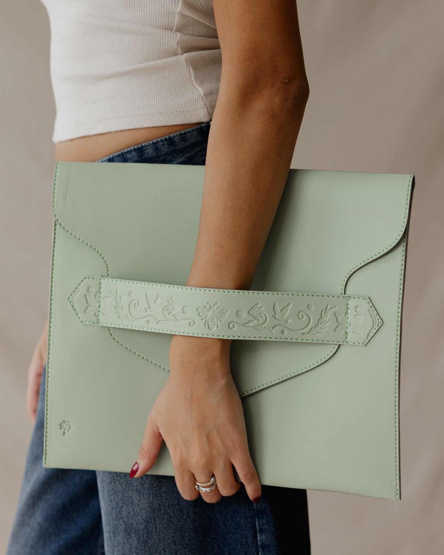 Secret Garden Laptop Sleeve Pistachio