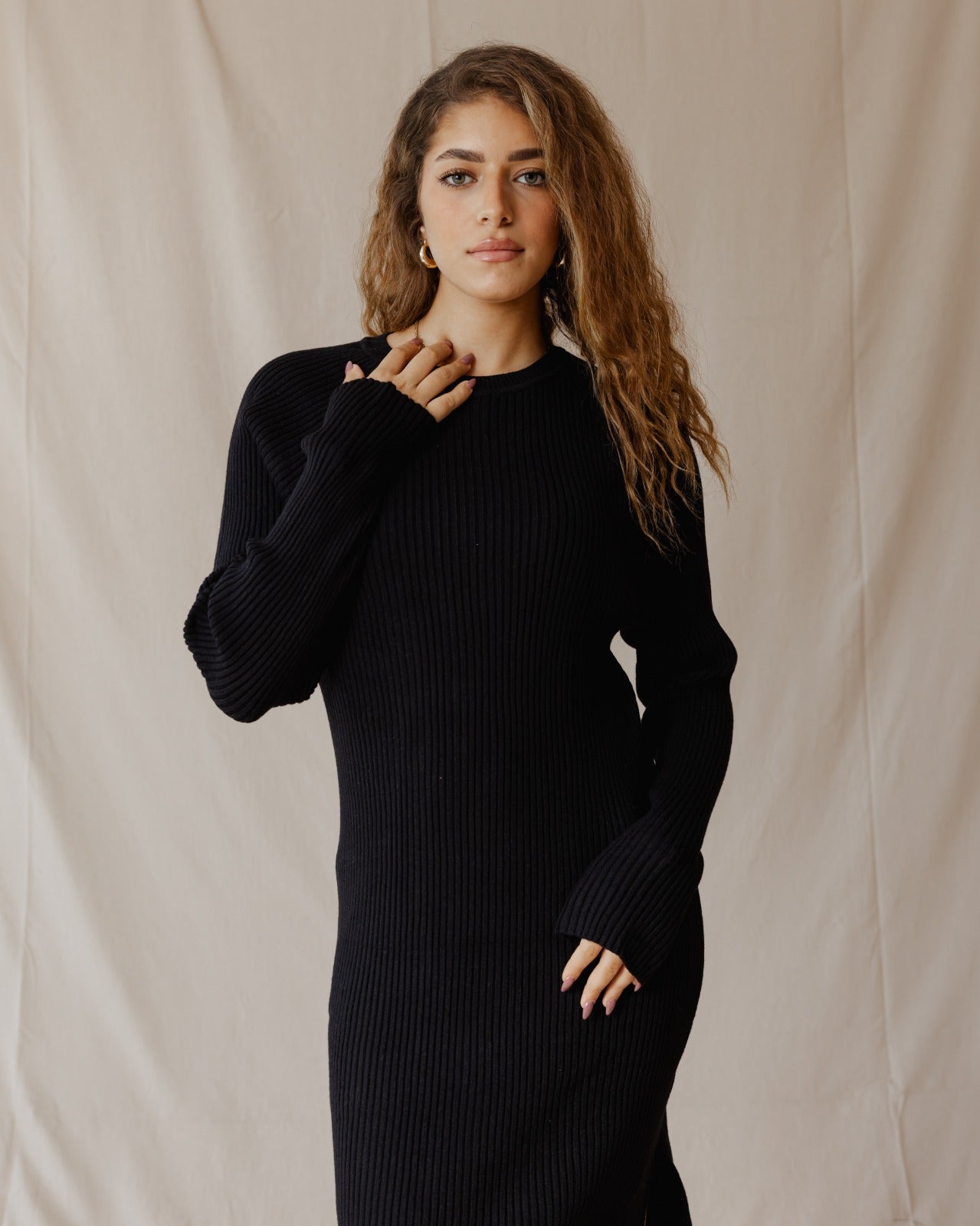 Abito in maglia audace nero