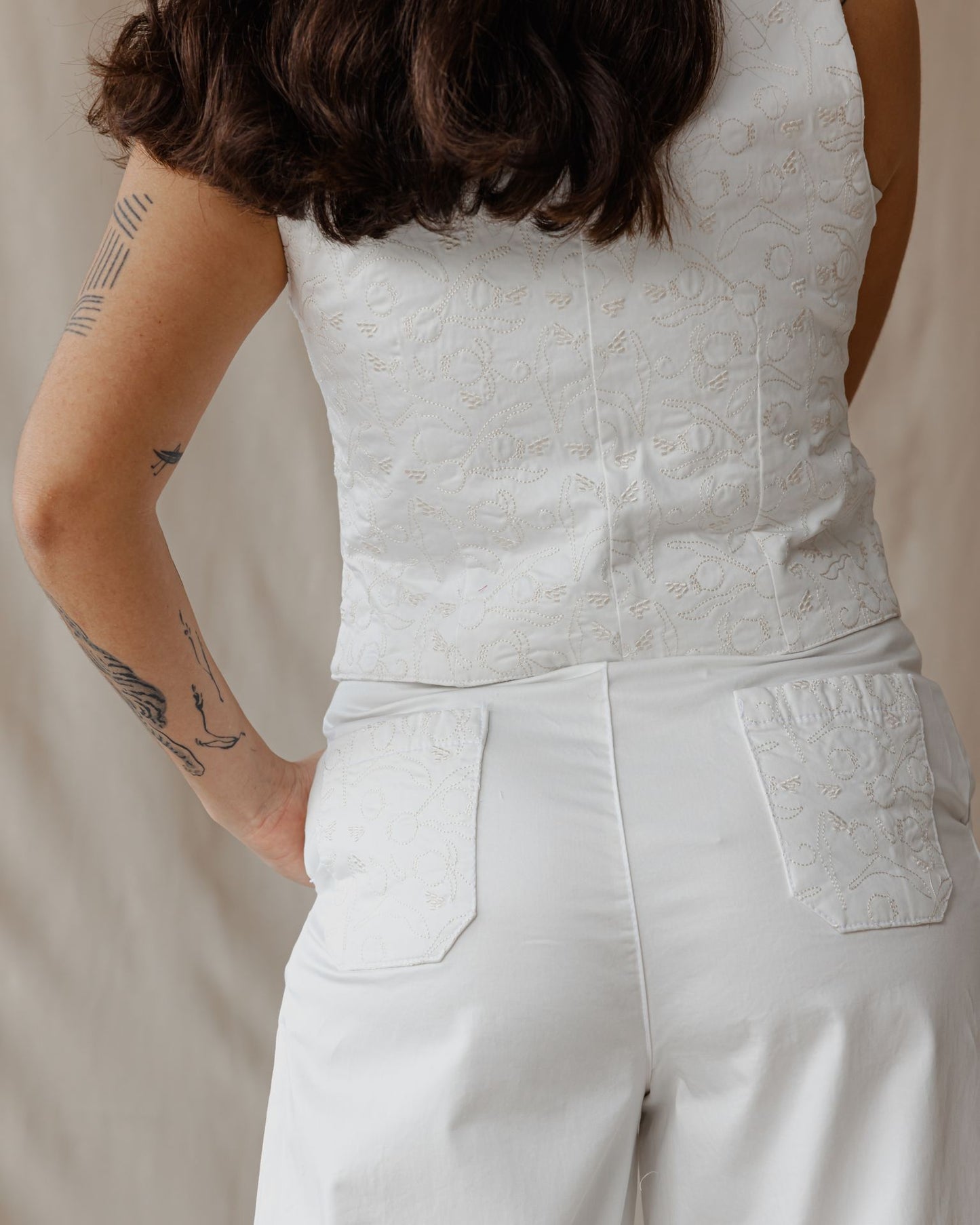 Set ricamato melograno bianco sporco