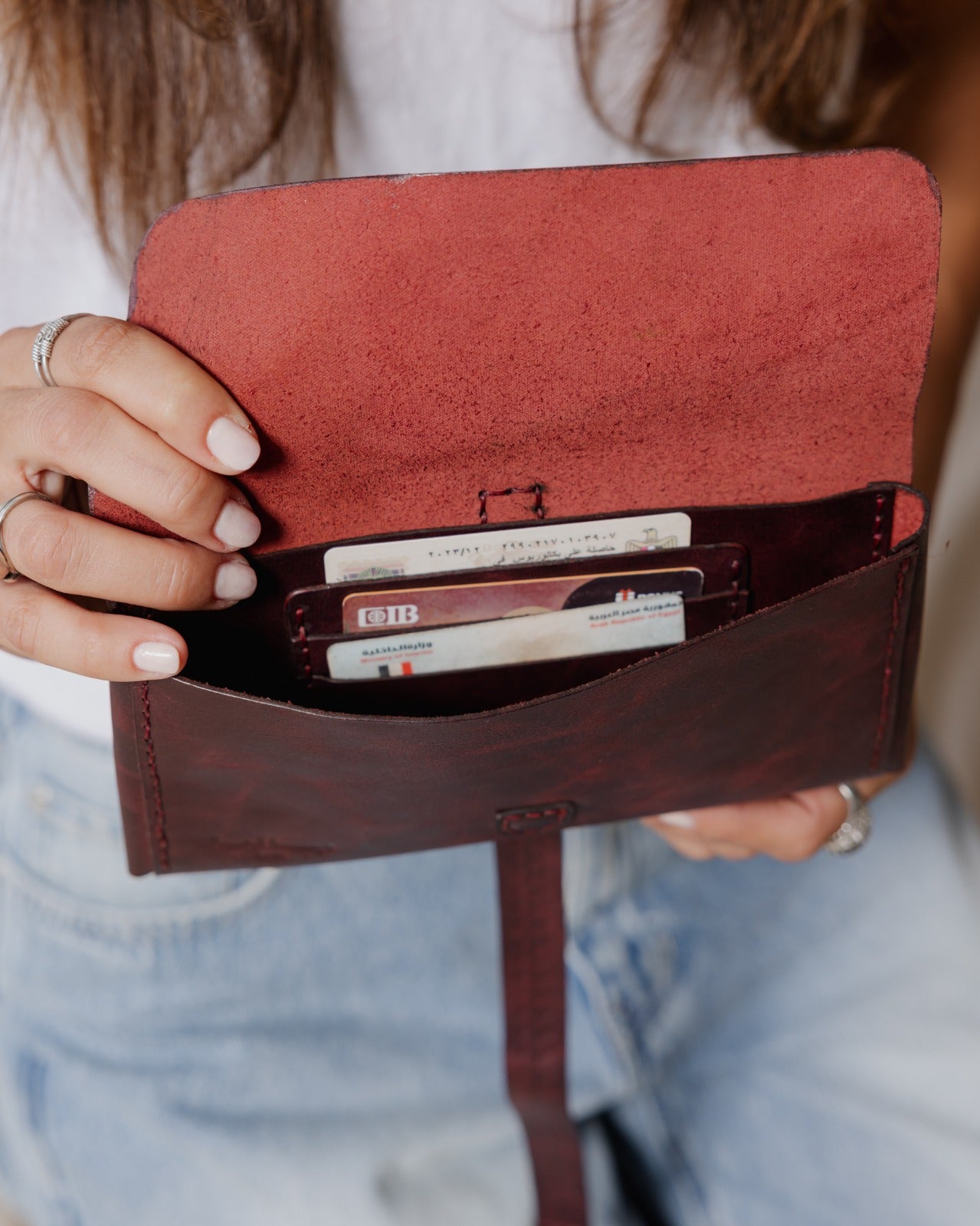 Bolsa Mahalla Genuine Burgundy