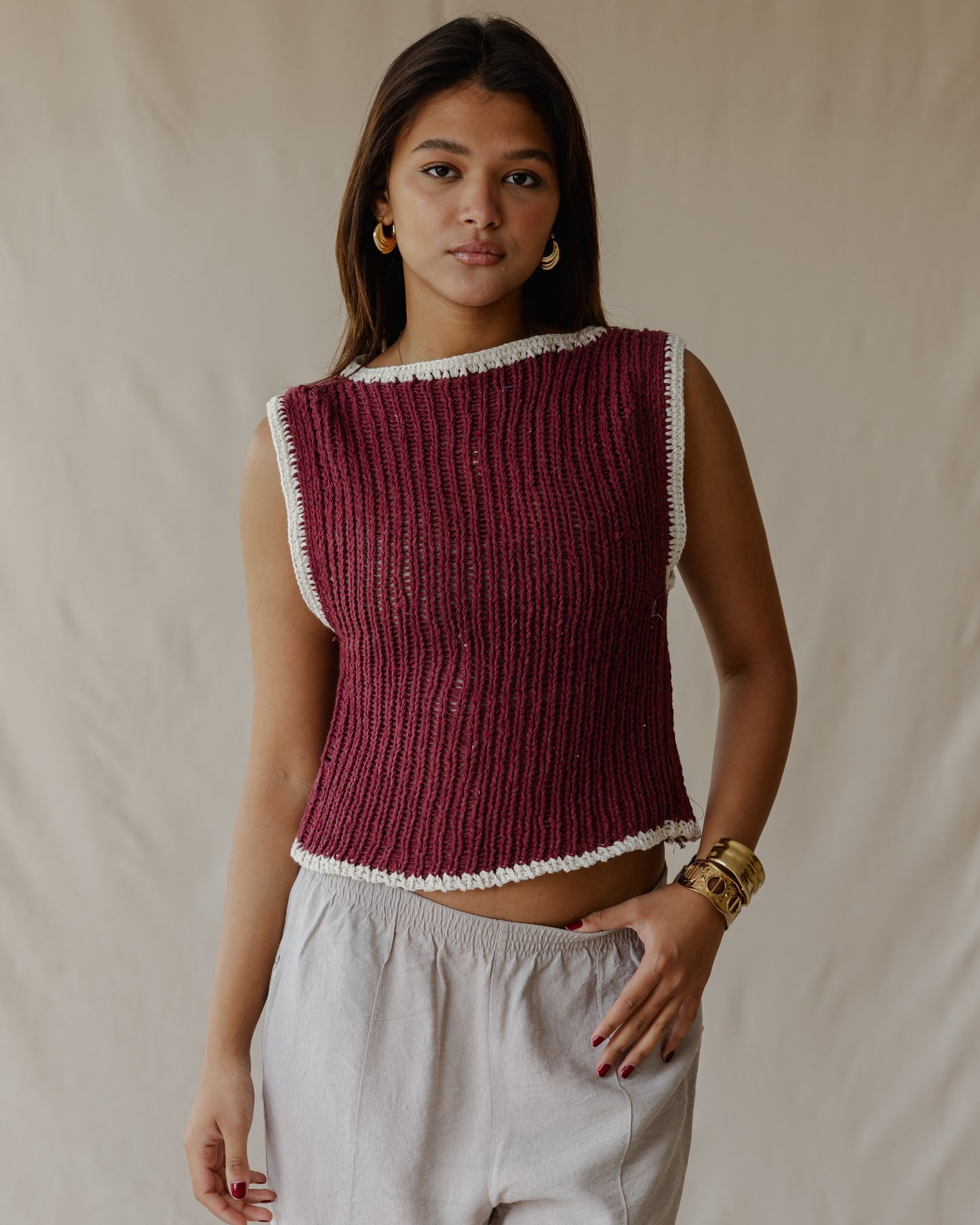 Haut en crochet contrasté bordeaux
