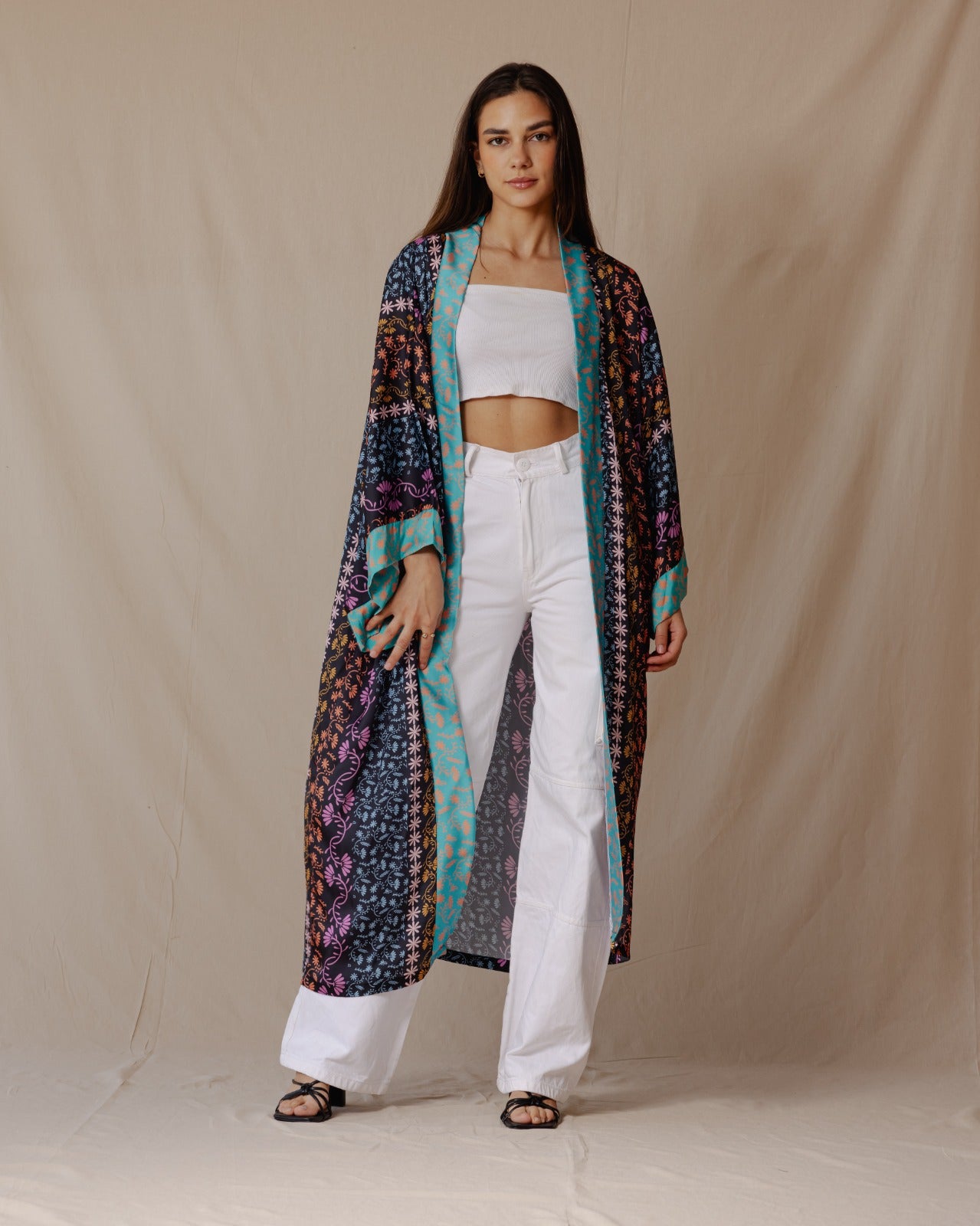 Kimono indio de jardín floral