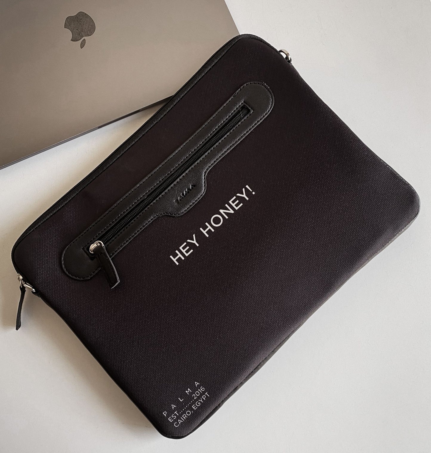 Funda para portátil Hey Honey, color negro