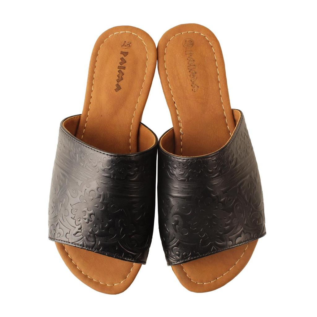 Sandalias orientales negras