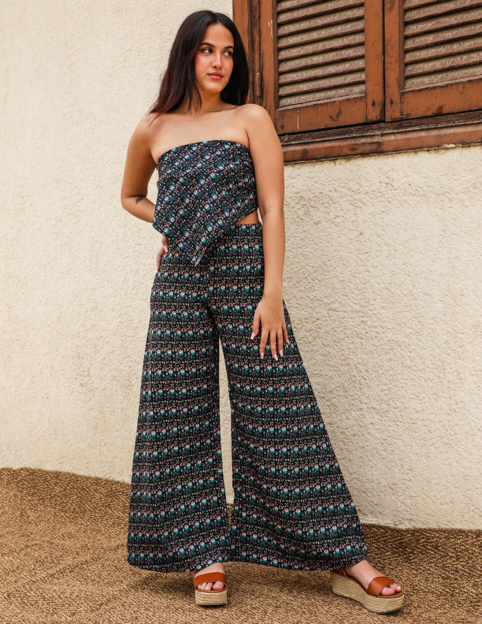 Conjunto de arte popular negro