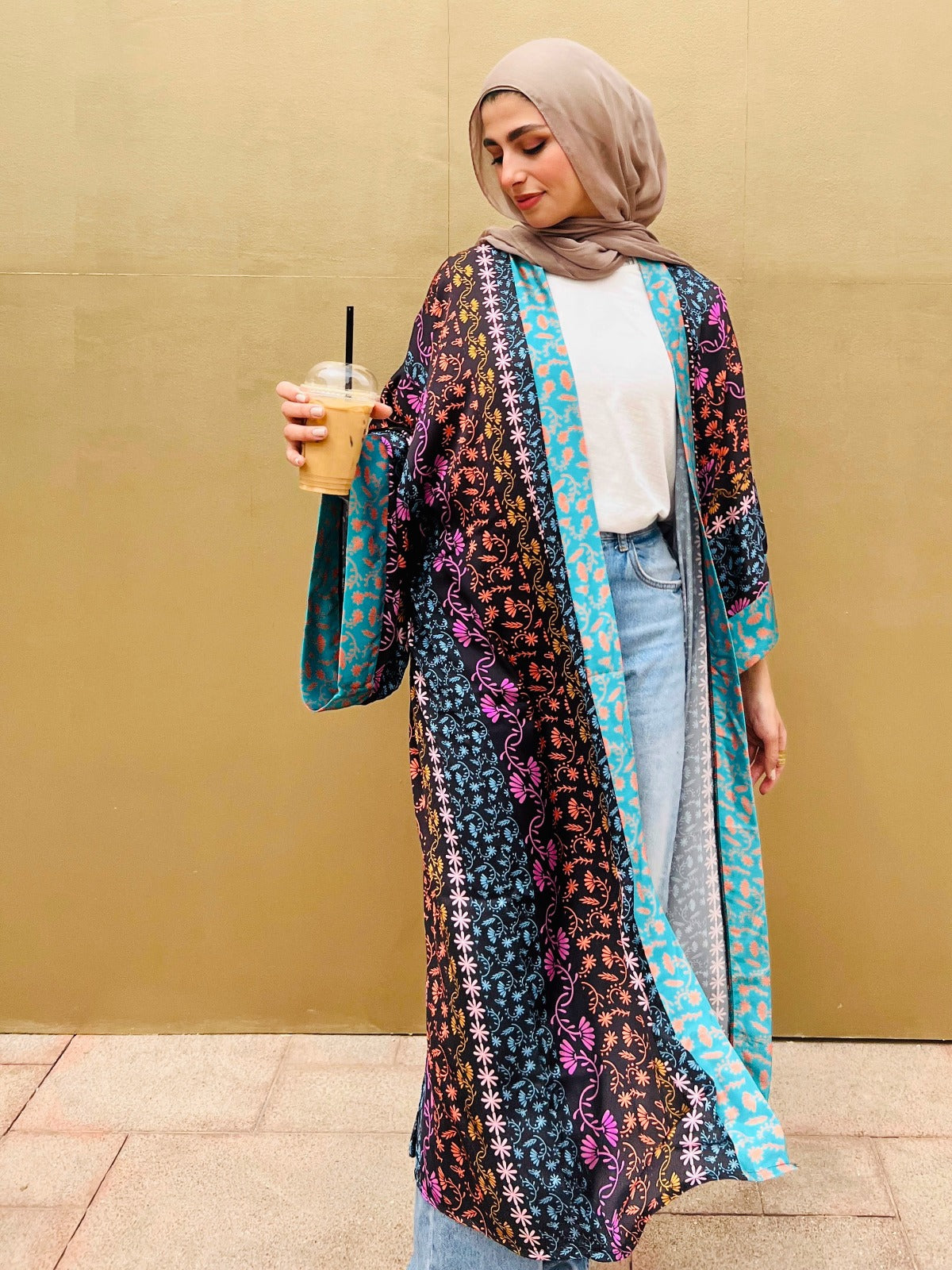 Kimono indio de jardín floral
