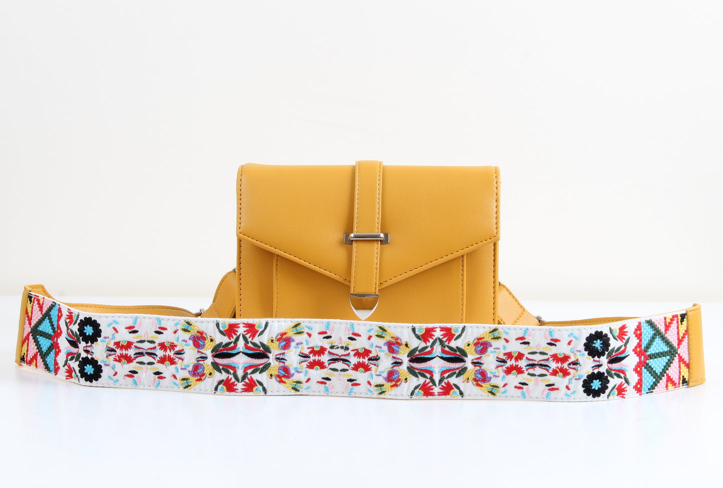 Bolso bandolera Town color mostaza
