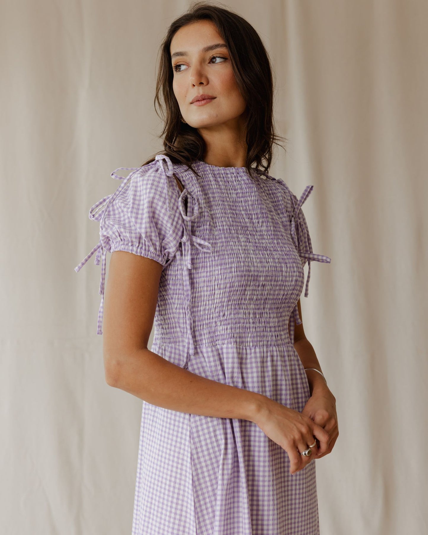 Robe violette pastel pique-nique