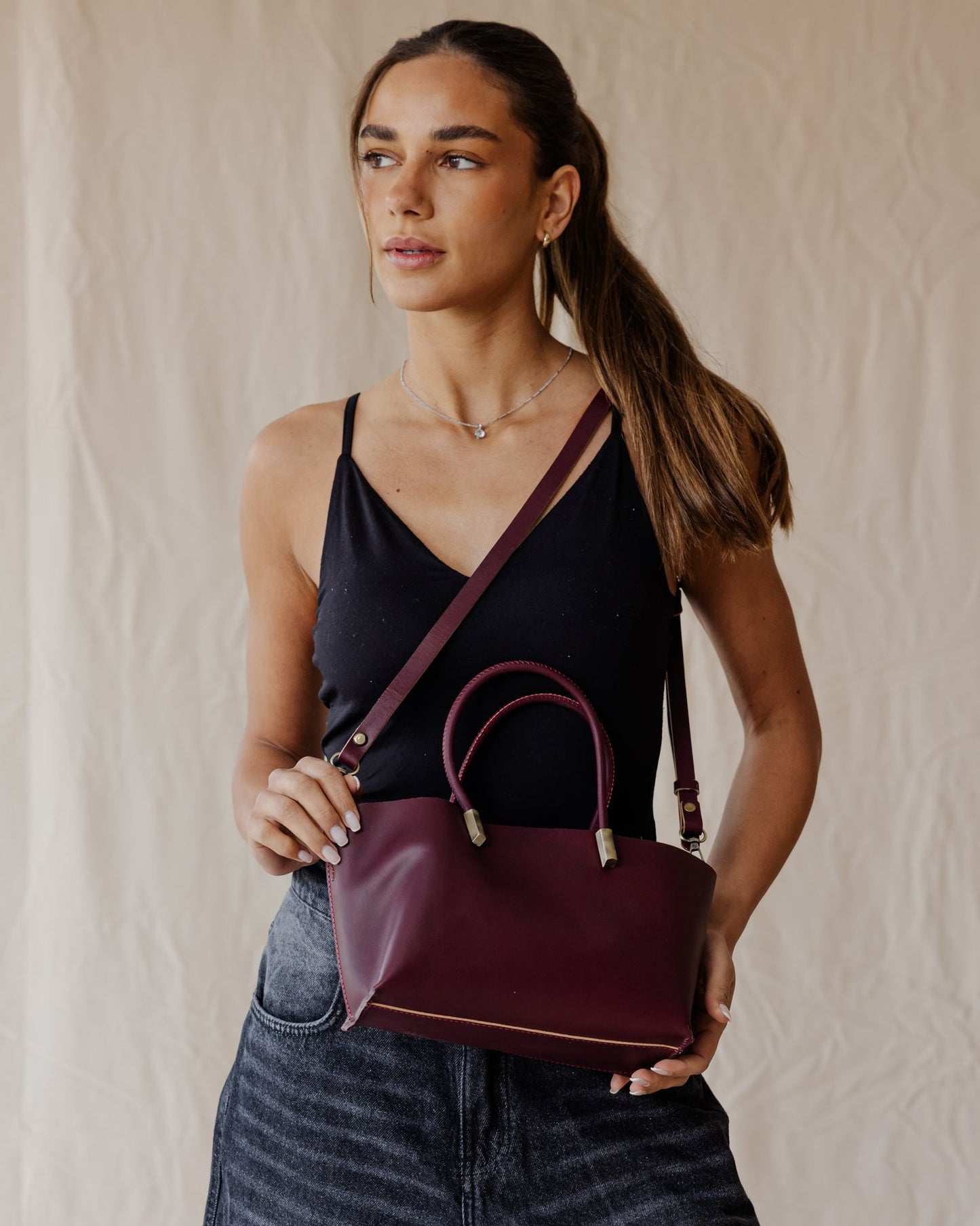 The Luce Genuine Bag In Burgundy