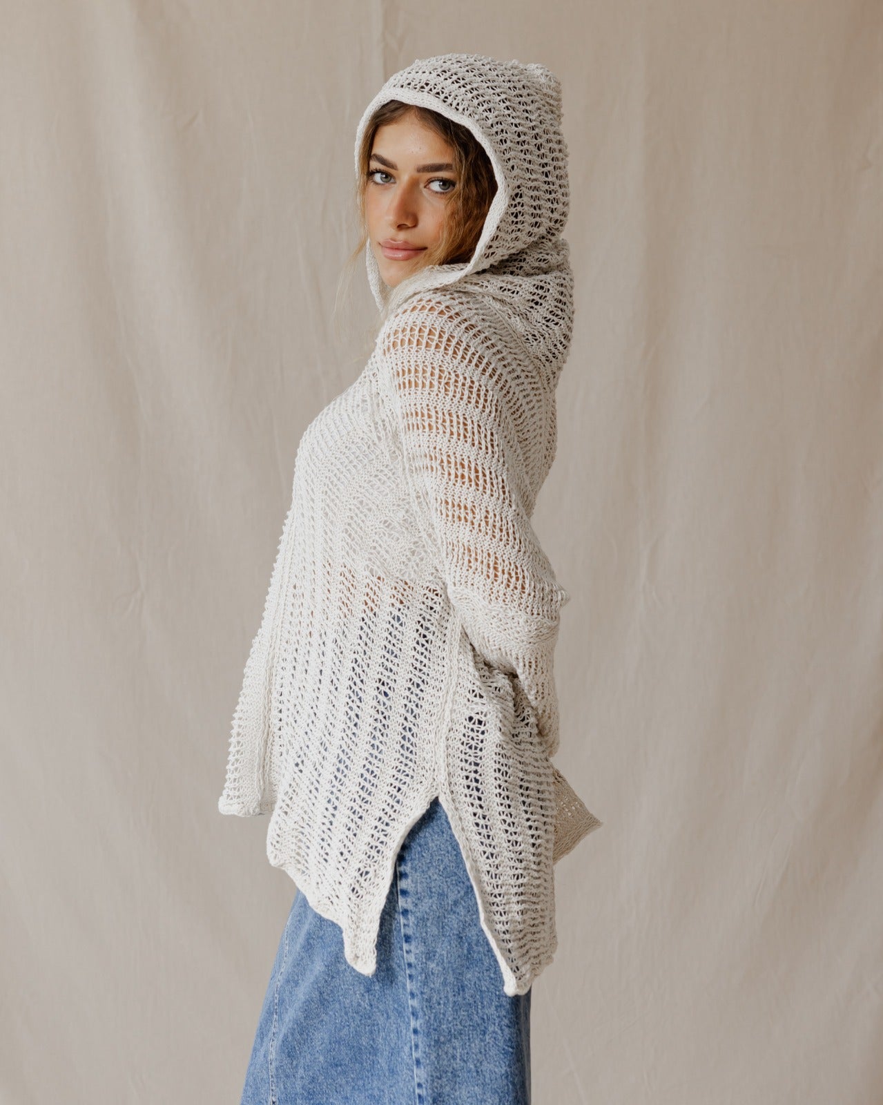 Sweat à Capuche Trico Fait Main Blanc Cassé