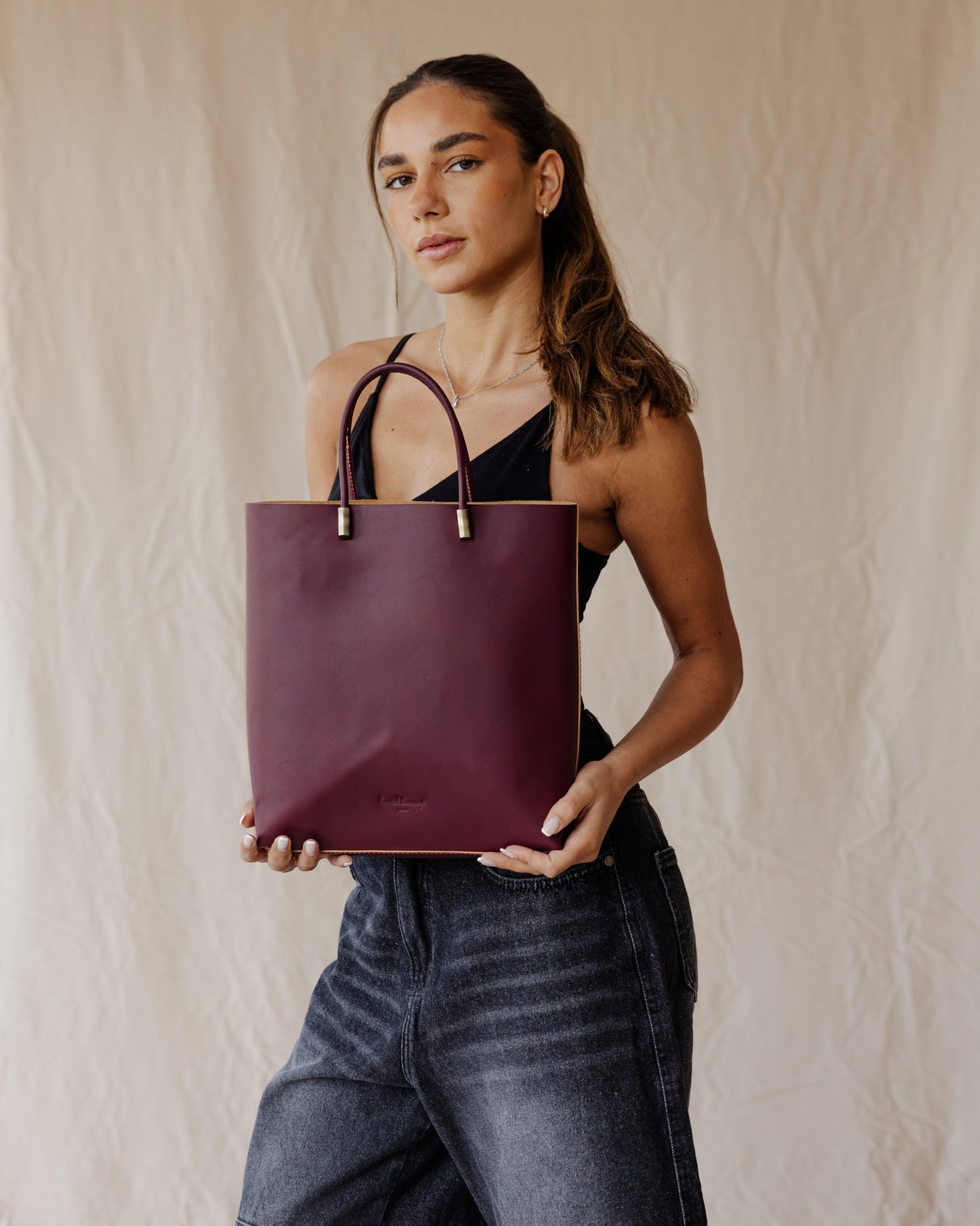 Bolso Linea en Piel Auténtica Burdeos