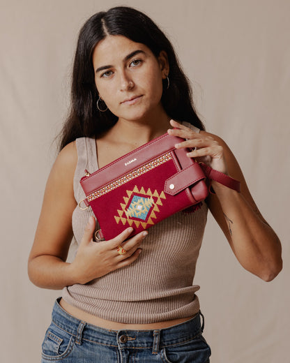 Borsa degli arazzi tribali in Borgogna