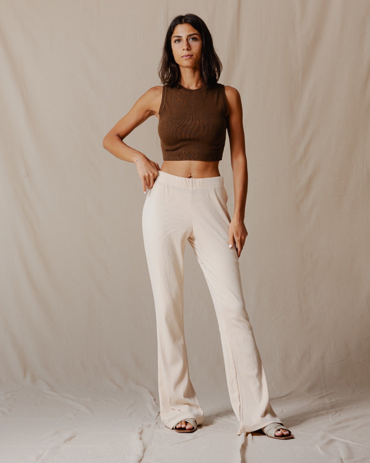 Pantalon côtelé évasé Beige