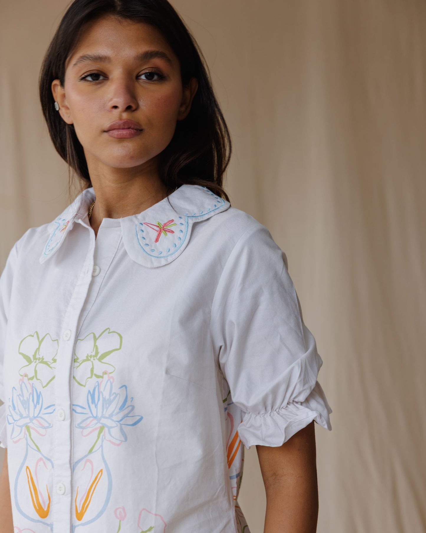 Vestido Branco Amber Garden