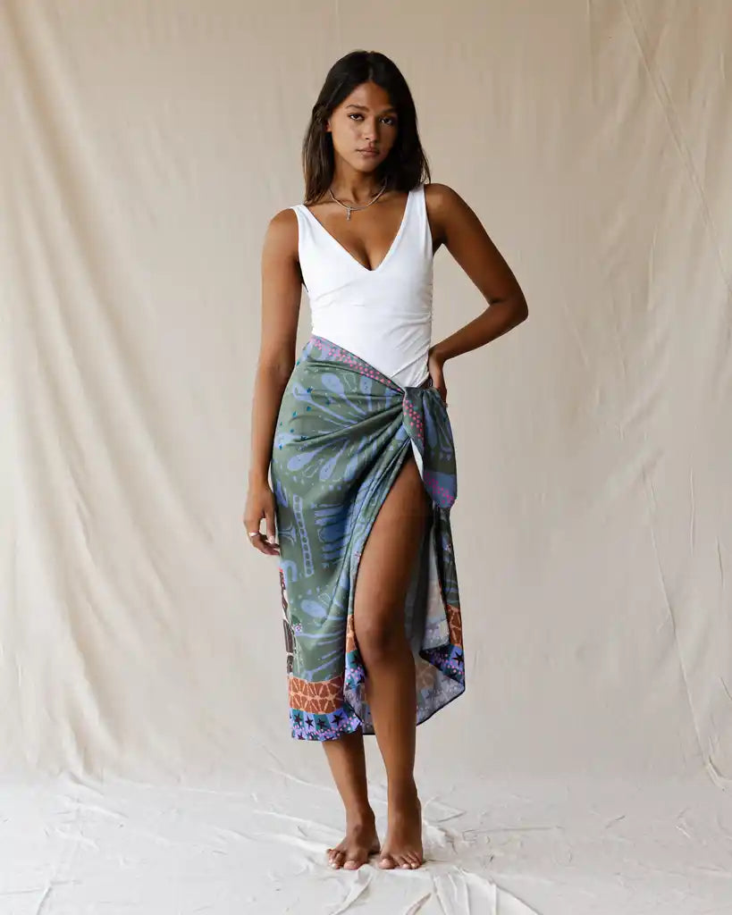 Botanical Horse Caravan Wrap