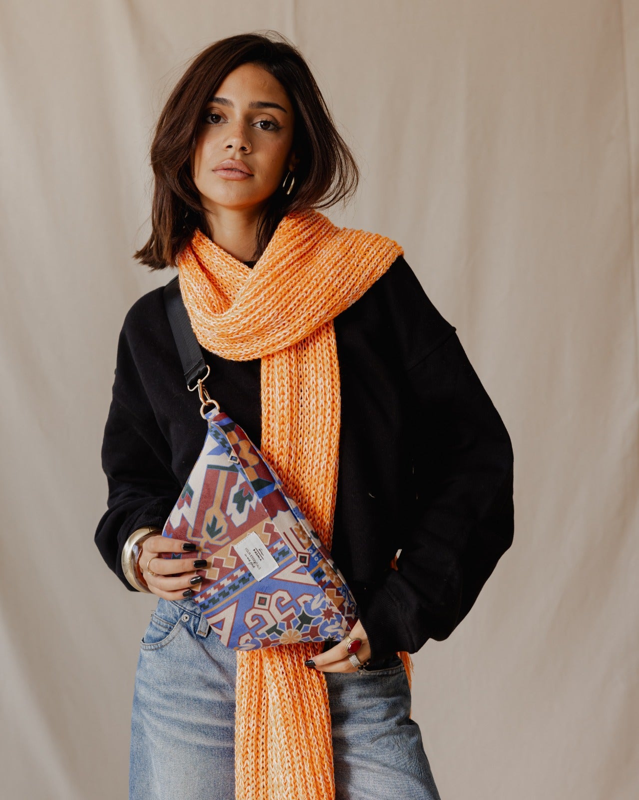 Bauchtasche mit Mosaik-Print