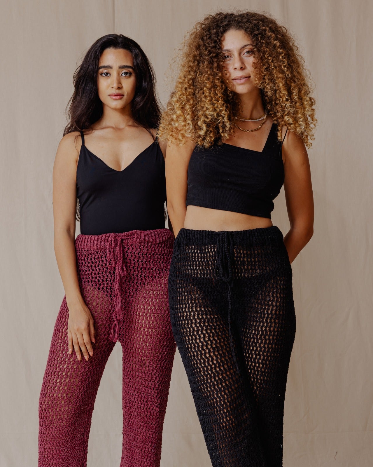 Pantalones de ganchillo hechos a mano Borgoña