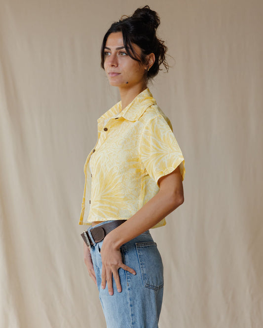 Camisa Antique Bloom en Amarillo Mantequilla