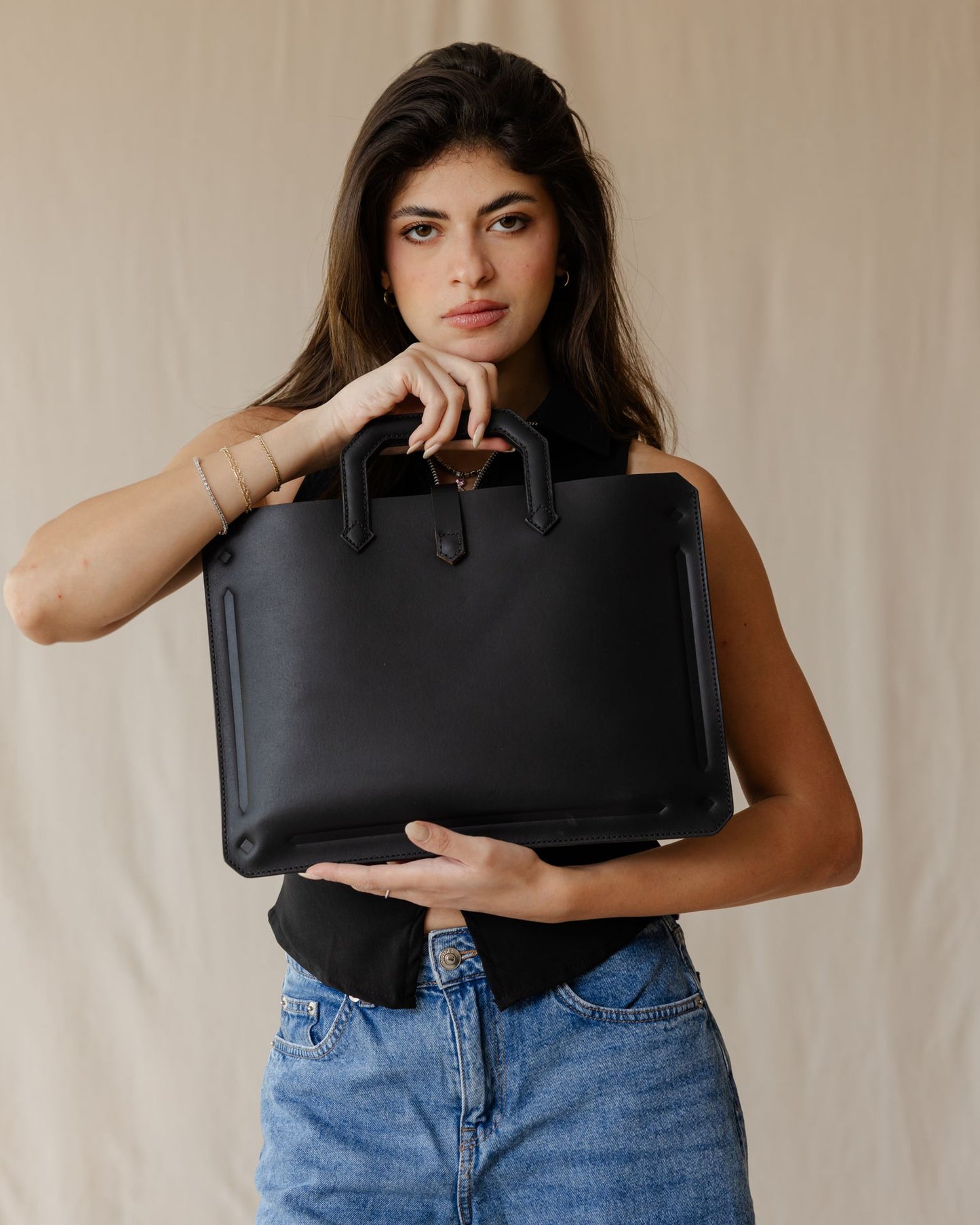 Classic Black Handle Sleeve