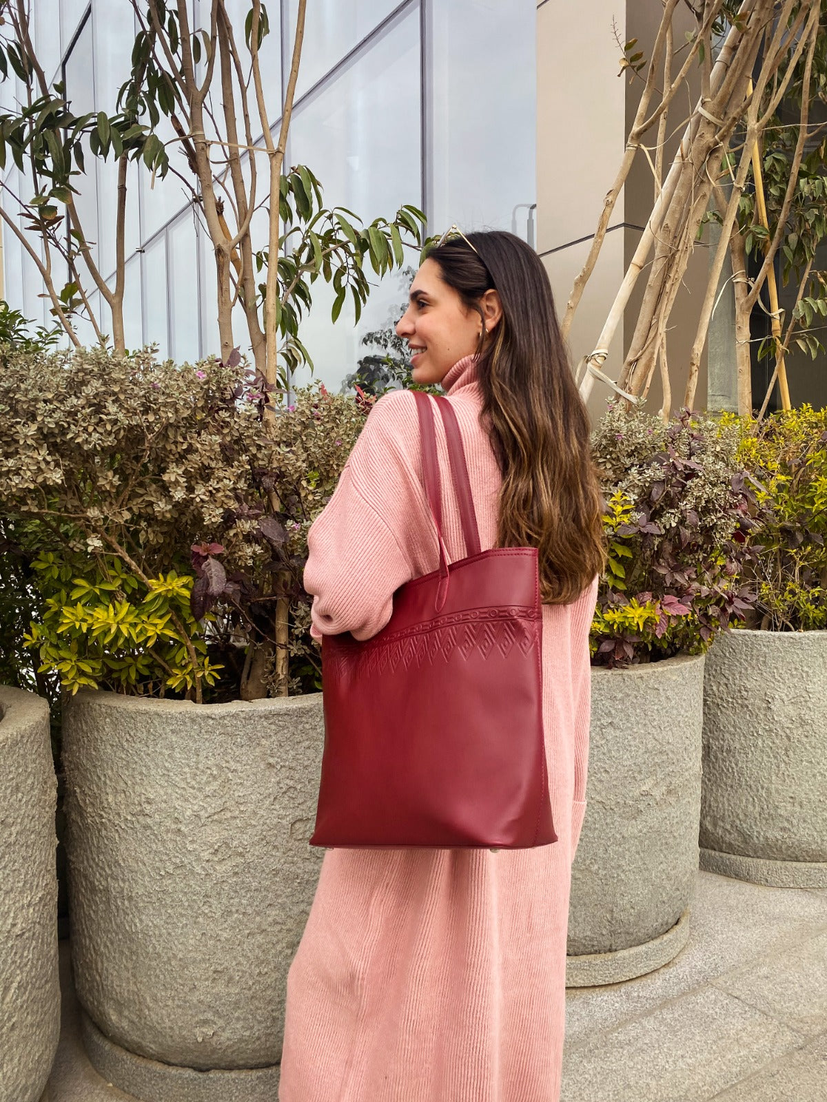 Tote de couro Tangle Borgonha