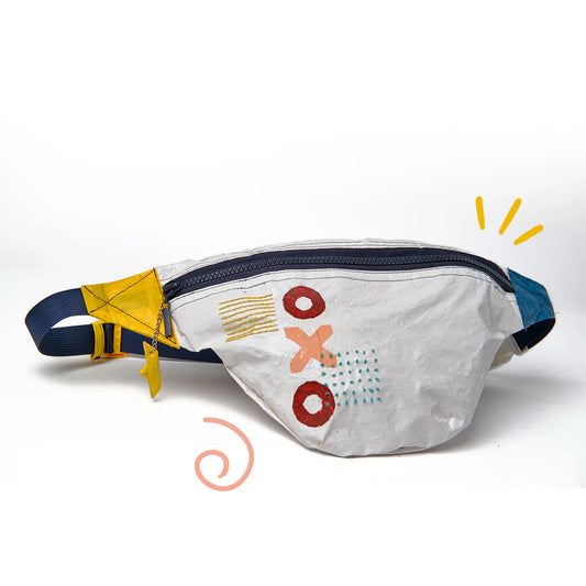 Bolso de Cintura Bordado