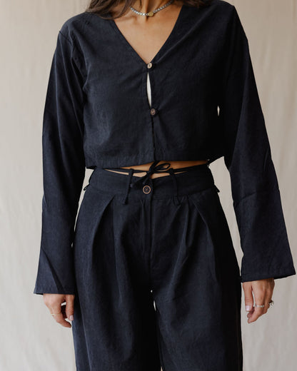 Ruska Set In Black