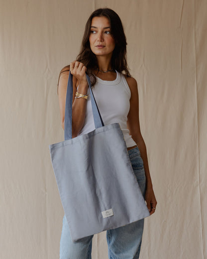 Feathered Souls Tote In Blue
