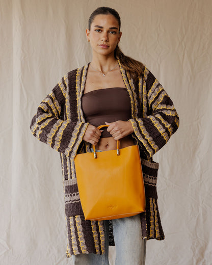 Bolso Tote Linea de Piel Genuina en Tostado