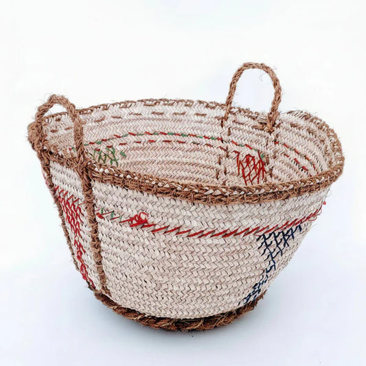 Cesta Tejida con Cordones de Colores