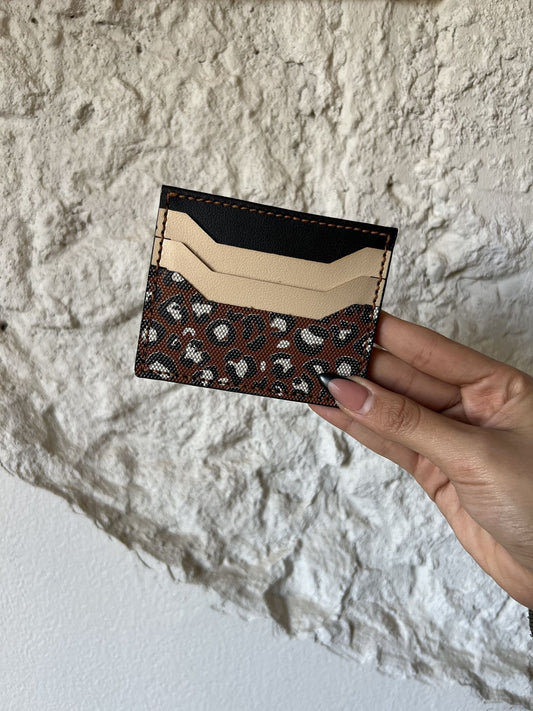 Porta carte Wild Thing in cammello