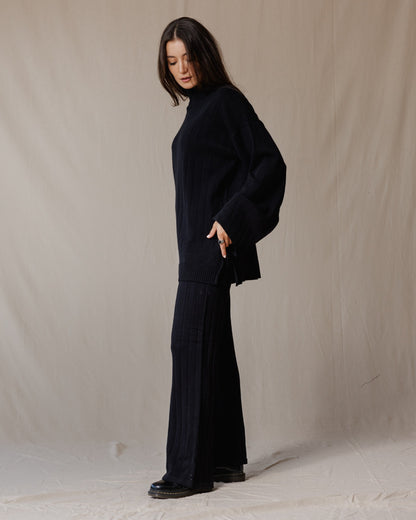 Turtleneck Knit Set Black