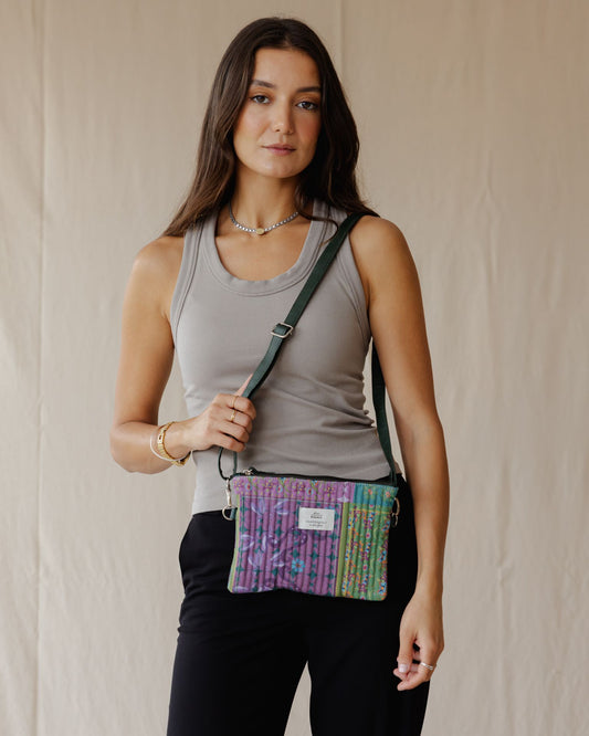 Bolsa acolchada con flores de lavanda
