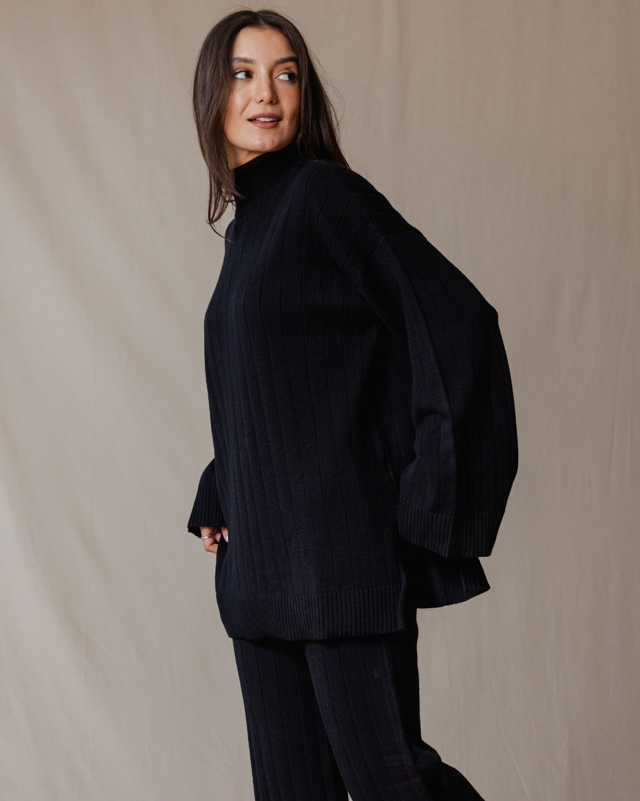 Turtleneck Knit Set Black