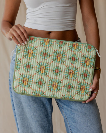 Palma X Ellie Pottery Keeper Laptop Sleeve